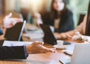 理念は、現場でこそ息づく——谷口商店グループのMVVが日々の仕事を支えている理由